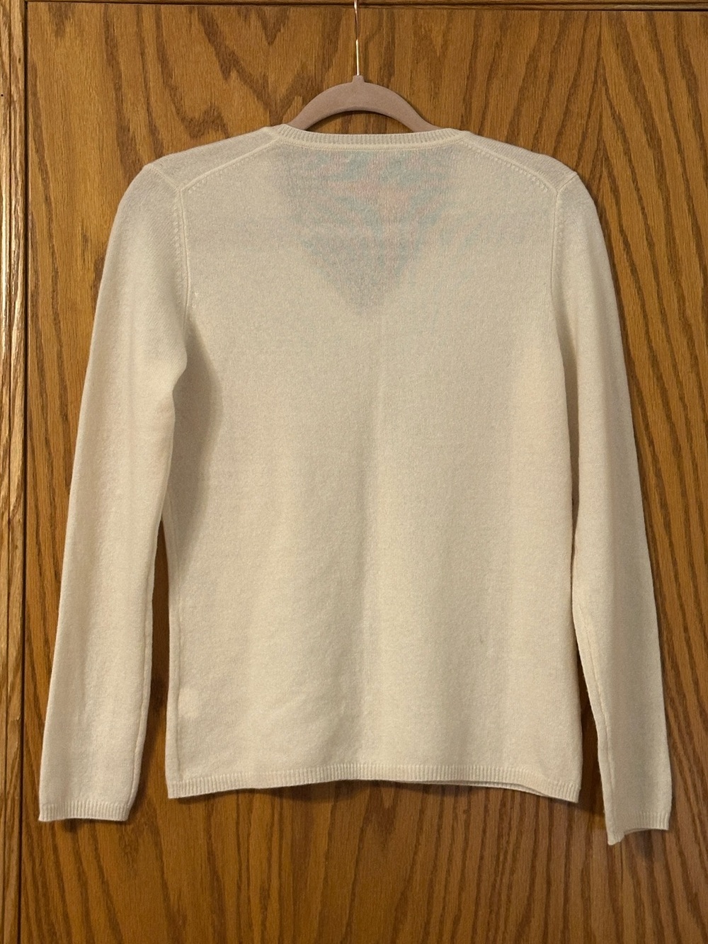 Charter Club Cashmere V-Neck Sweater - Cream - Size M - Picture 2 of 7